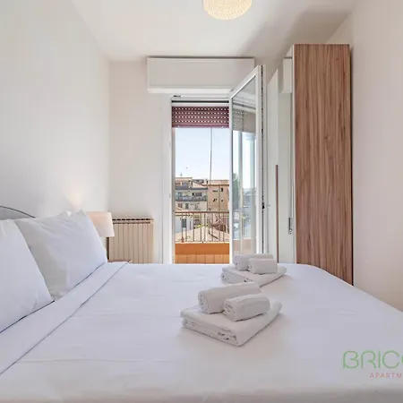 Homey By Bricola * Mestre