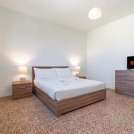 Homey By Bricola Apartament Mestre